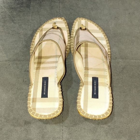 Burberry Pink Plaid Check Espadrille Wedge Thongs Flip Flops Sandals Size 39 - Picture 4 of 7